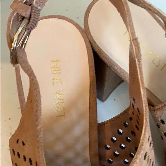 Nine West suede shoes. NWOT - Picture 6 of 8